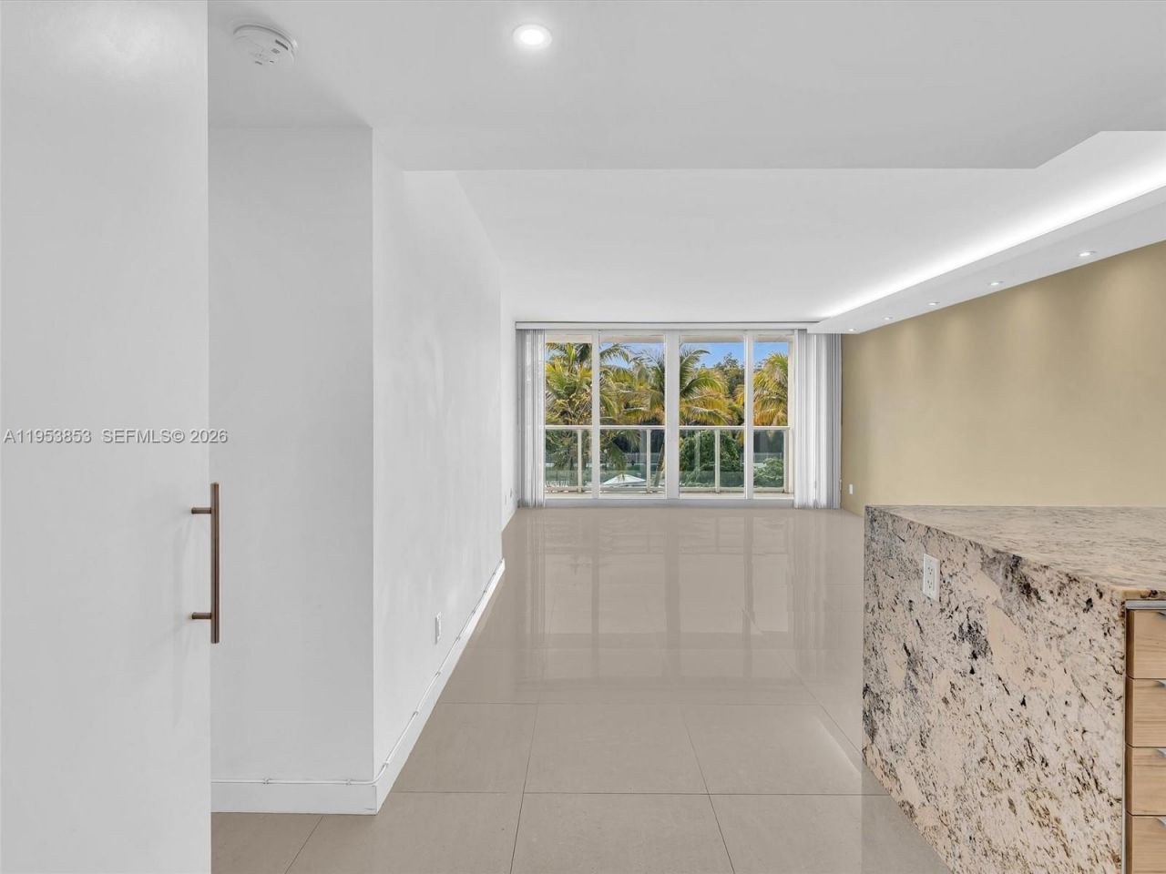 100 Bayview Dr, Unit 223, Sunny Isles Beach, FL 33160 Photo