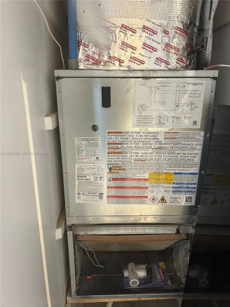 1075 93rd St, Unit 106, Bay Harbor Islands, FL 33154 Photo