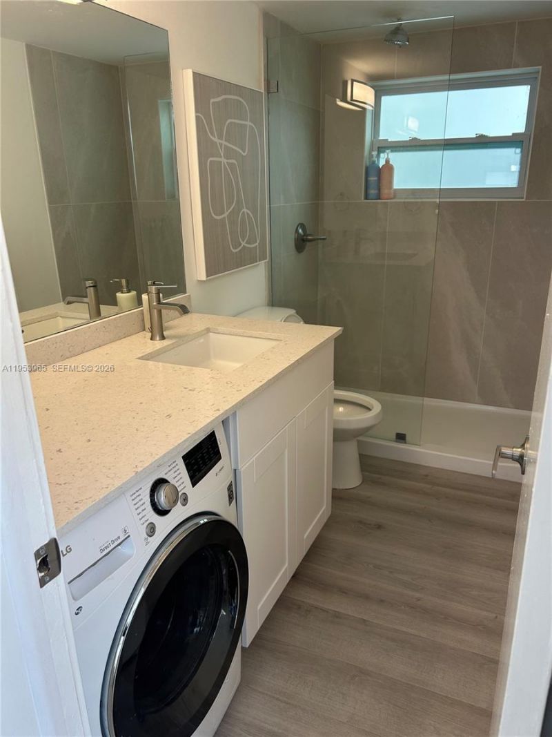 1075 93rd St, Unit 106, Bay Harbor Islands, FL 33154 Photo