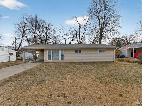 4410 Saint William Court, St Louis, MO 63134