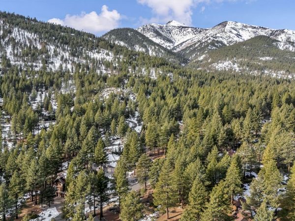 307 E Jeffrey Pine Road, Reno, NV 89511