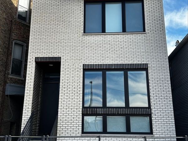 1625 N Kedzie Avenue, Chicago, IL 60647