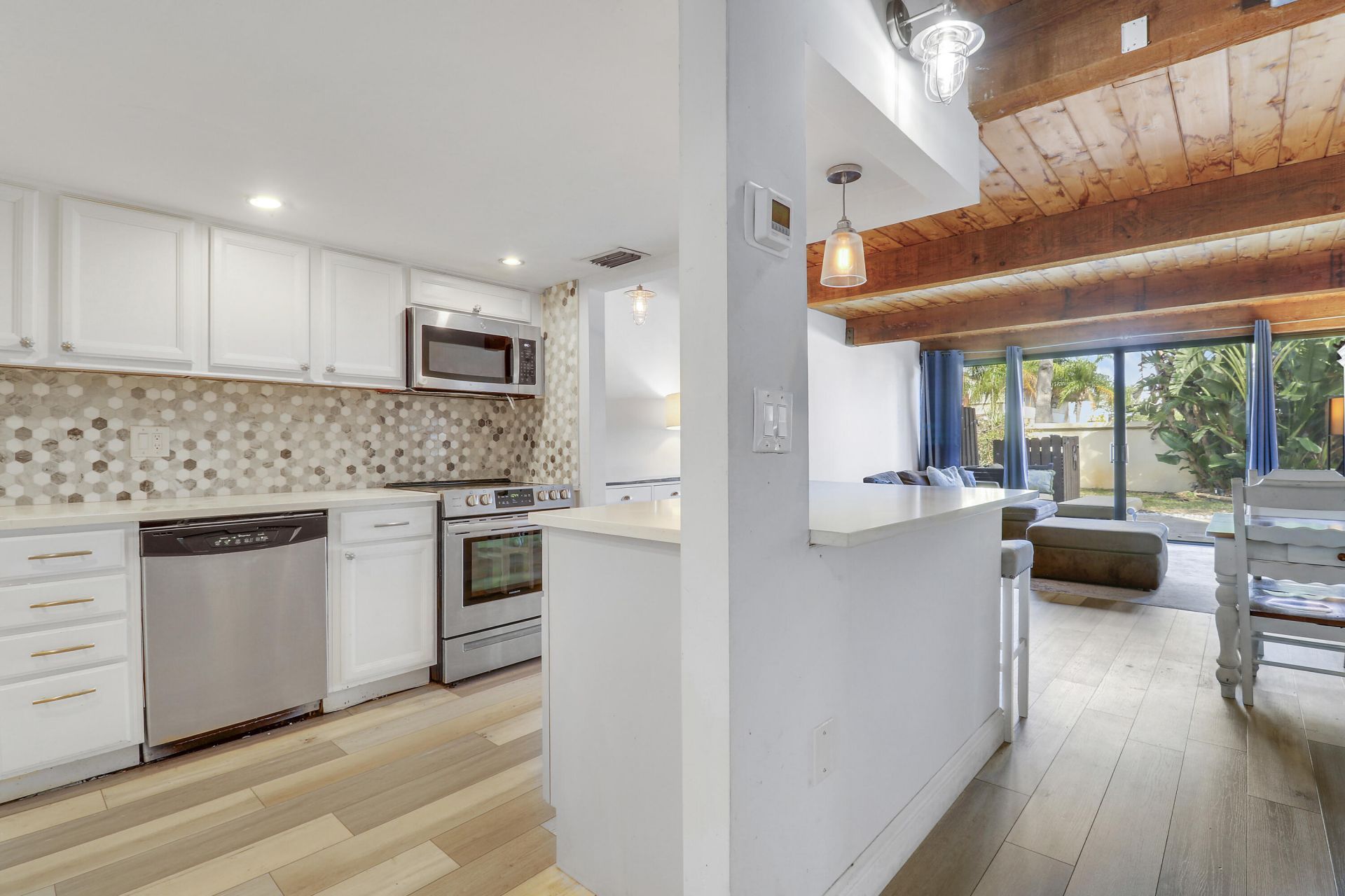 4801 NW 2nd Avenue, Unit 101, Boca Raton, FL 33431 Photo