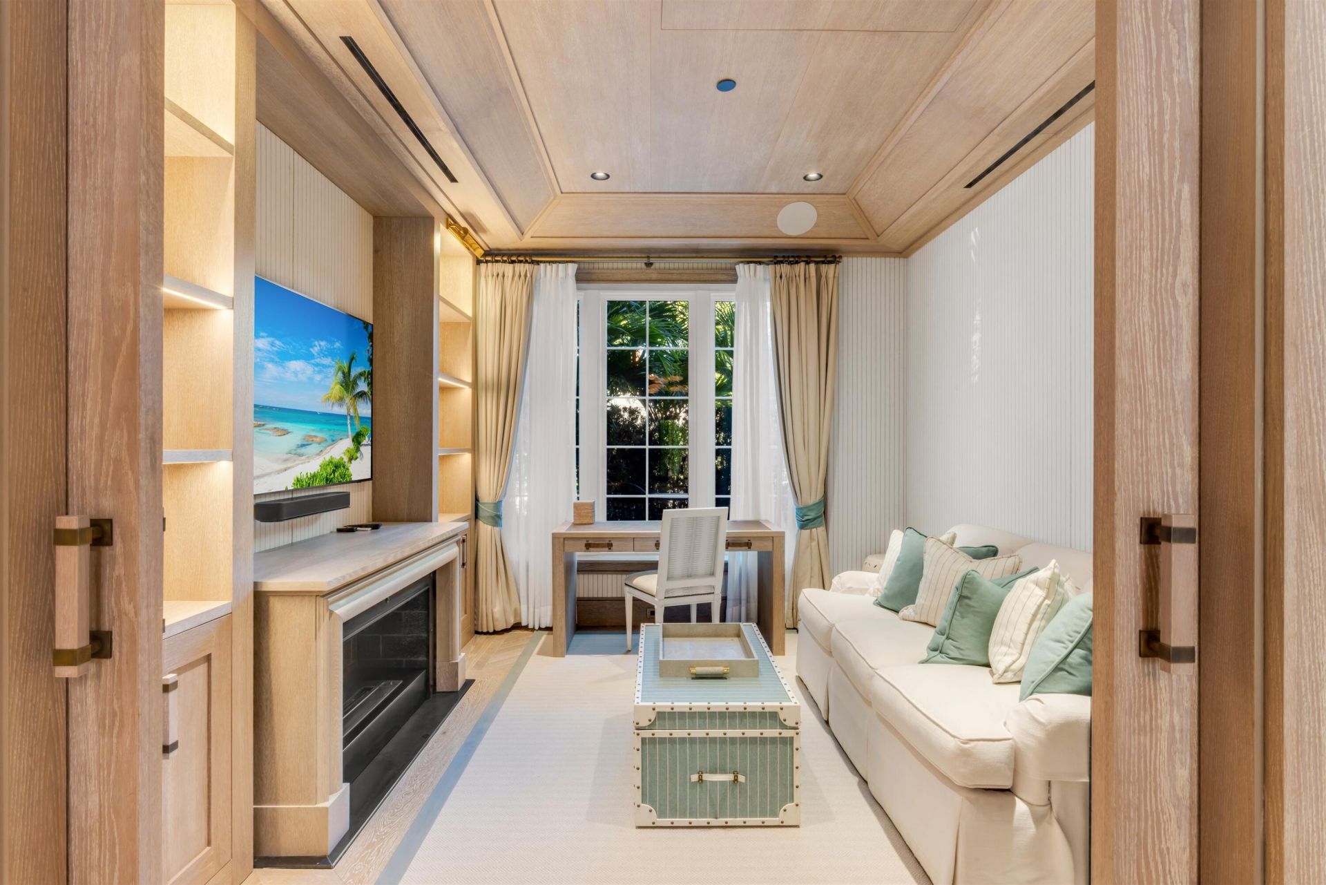 238 Phipps, Palm Beach, FL 33480 Photo