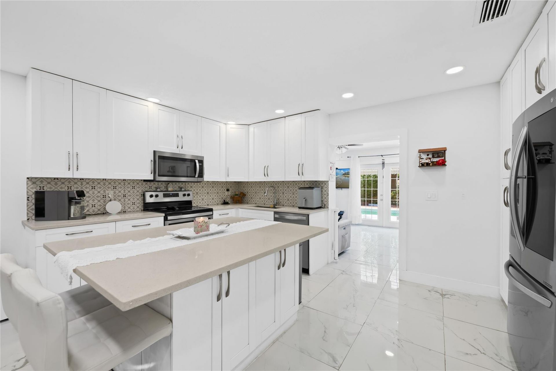 4010 Coral Springs Drive, Coral Springs, FL 33065 Photo