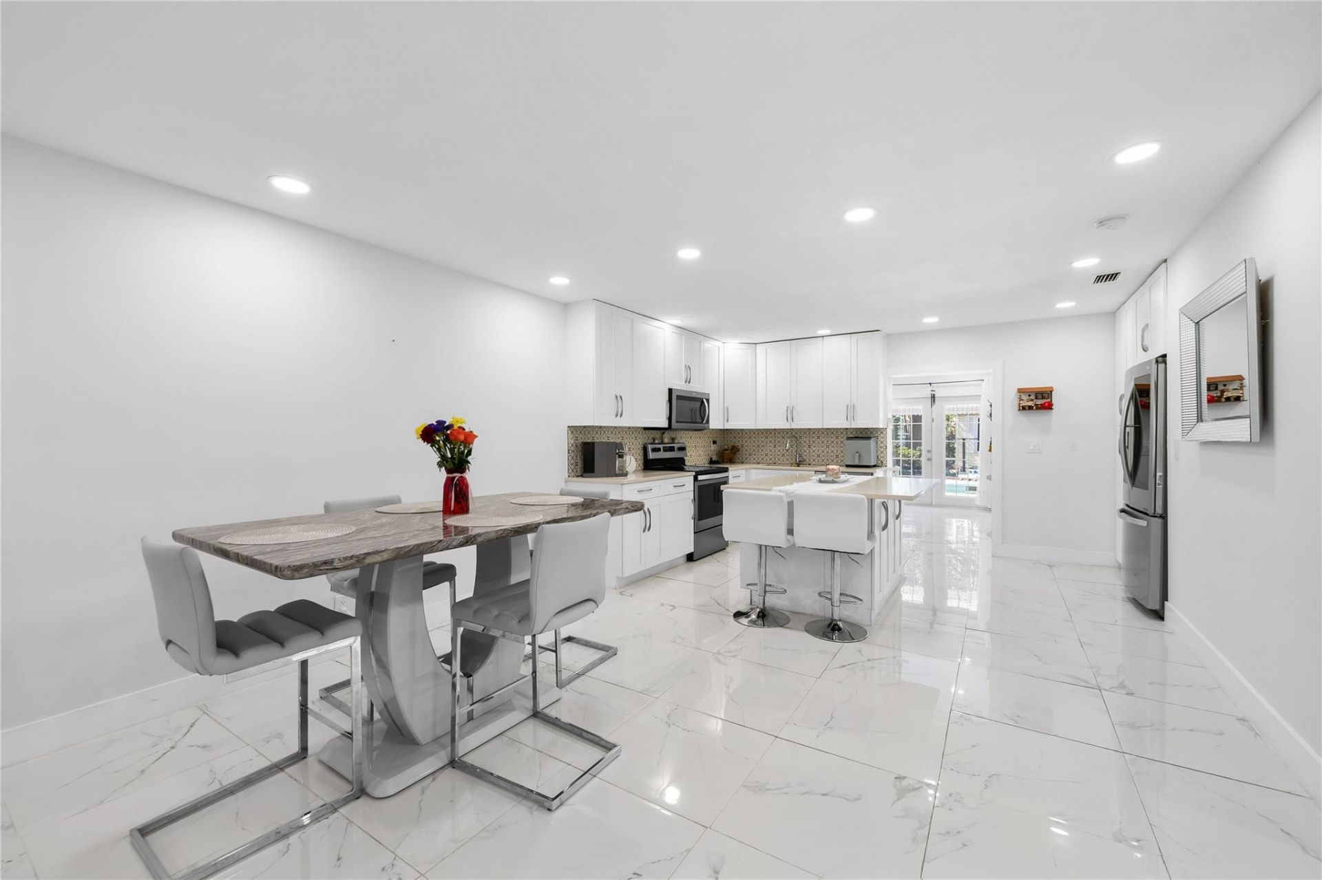 4010 Coral Springs Drive, Coral Springs, FL 33065 Photo