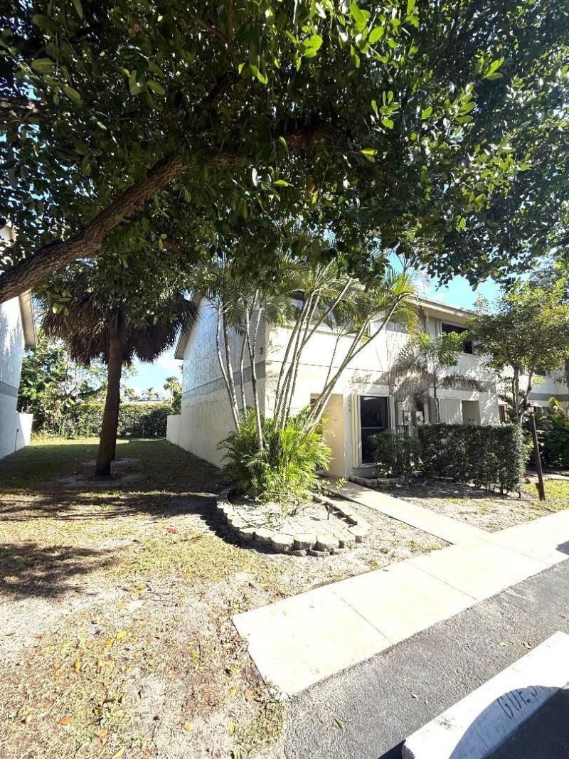 3070 S Oakland Forest Dr, Unit 306, Oakland Park, FL 33309 Photo