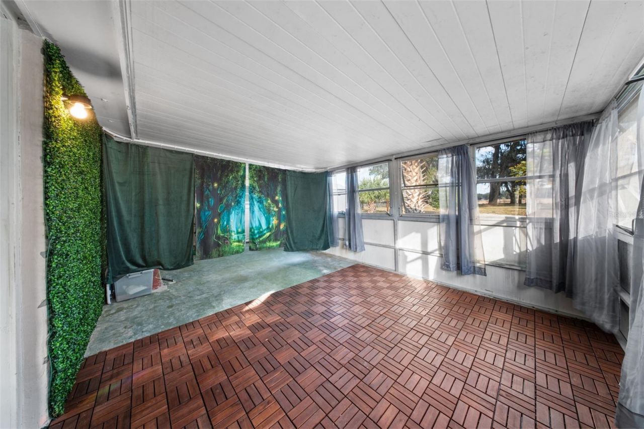 421 Pleasant Street, Lake Helen, FL 32744 Photo