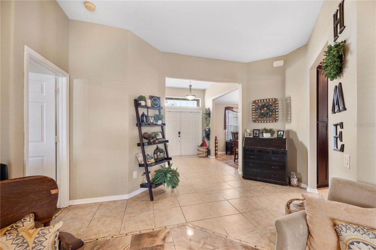 4403 Avondale Groves Street, Plant City, FL 33567 Photo