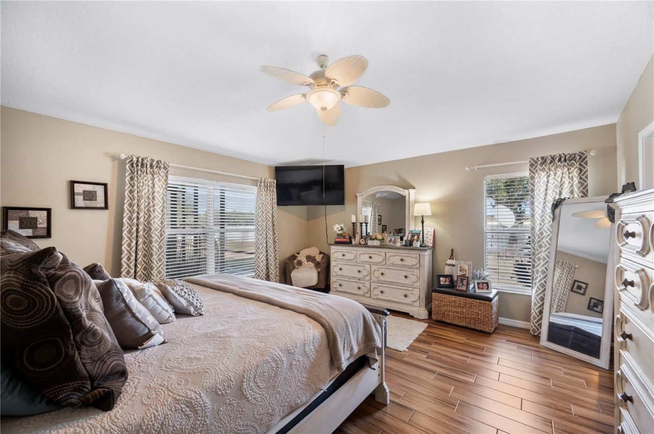 4403 Avondale Groves Street, Plant City, FL 33567 Photo