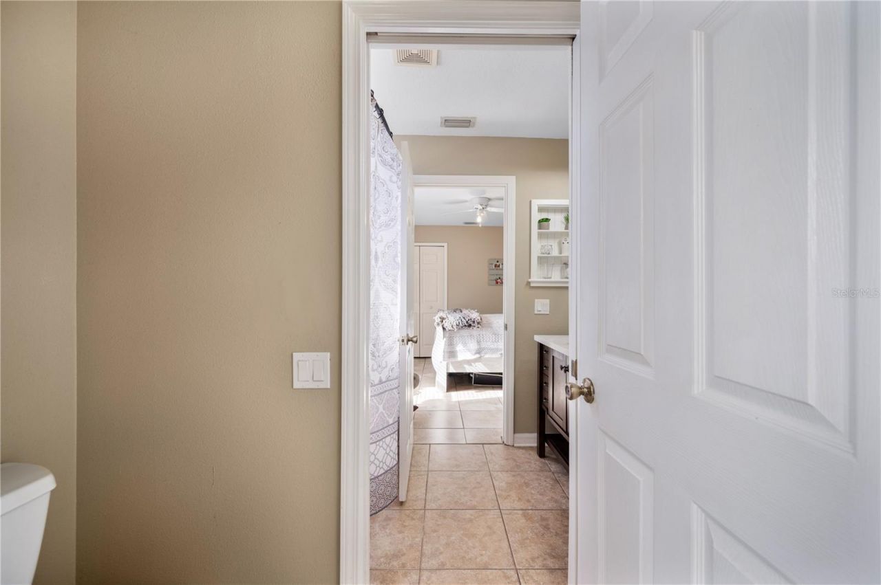 4403 Avondale Groves Street, Plant City, FL 33567 Photo