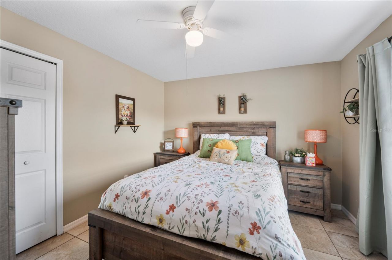 4403 Avondale Groves Street, Plant City, FL 33567 Photo