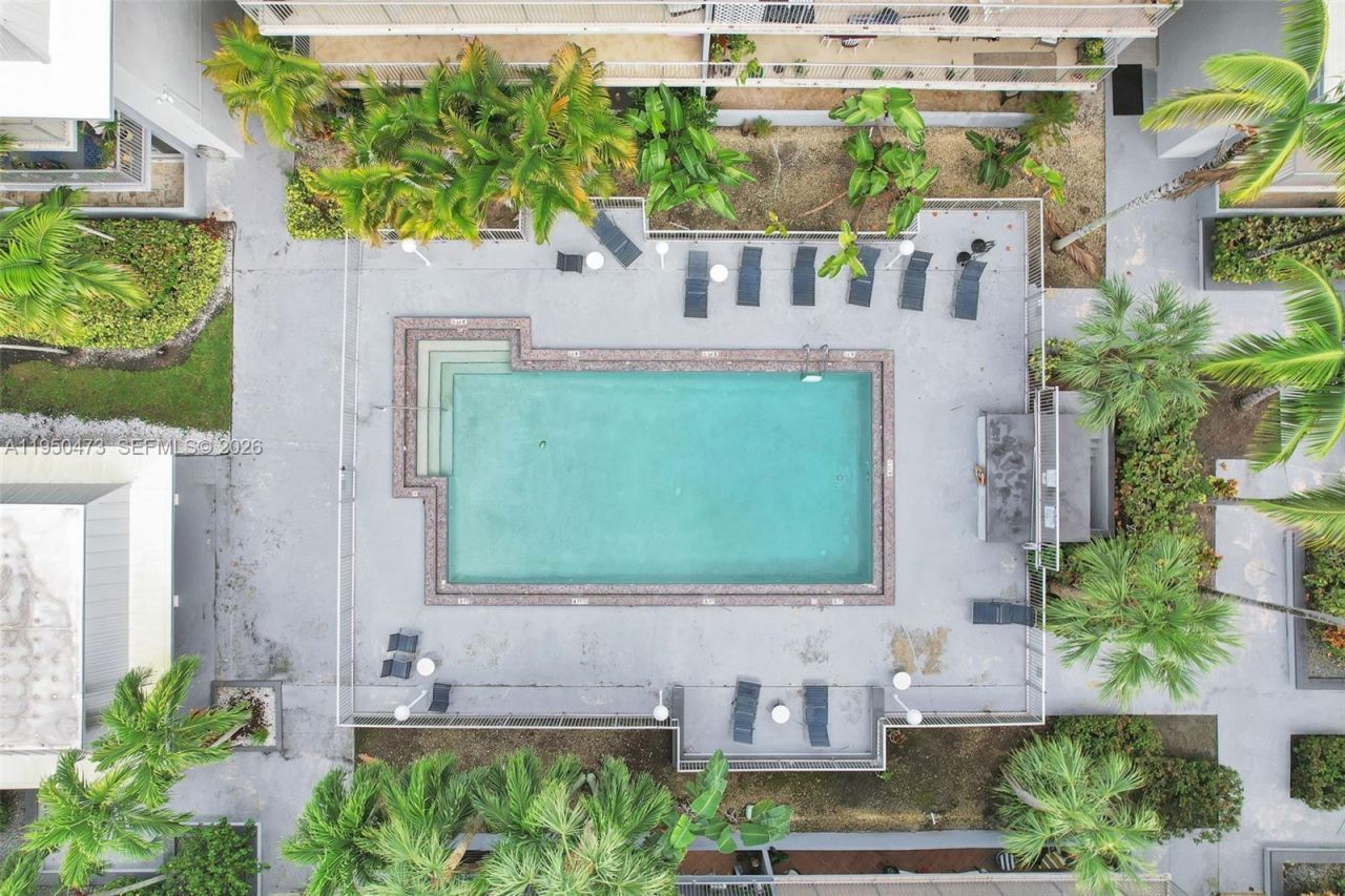 7401 SW 82nd St, Unit 202S, Miami, FL 33143 Photo