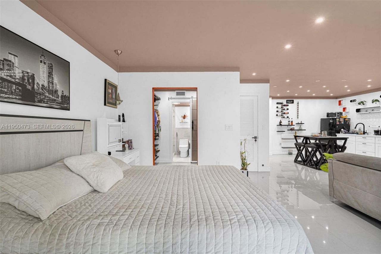 7401 SW 82nd St, Unit 202S, Miami, FL 33143 Photo