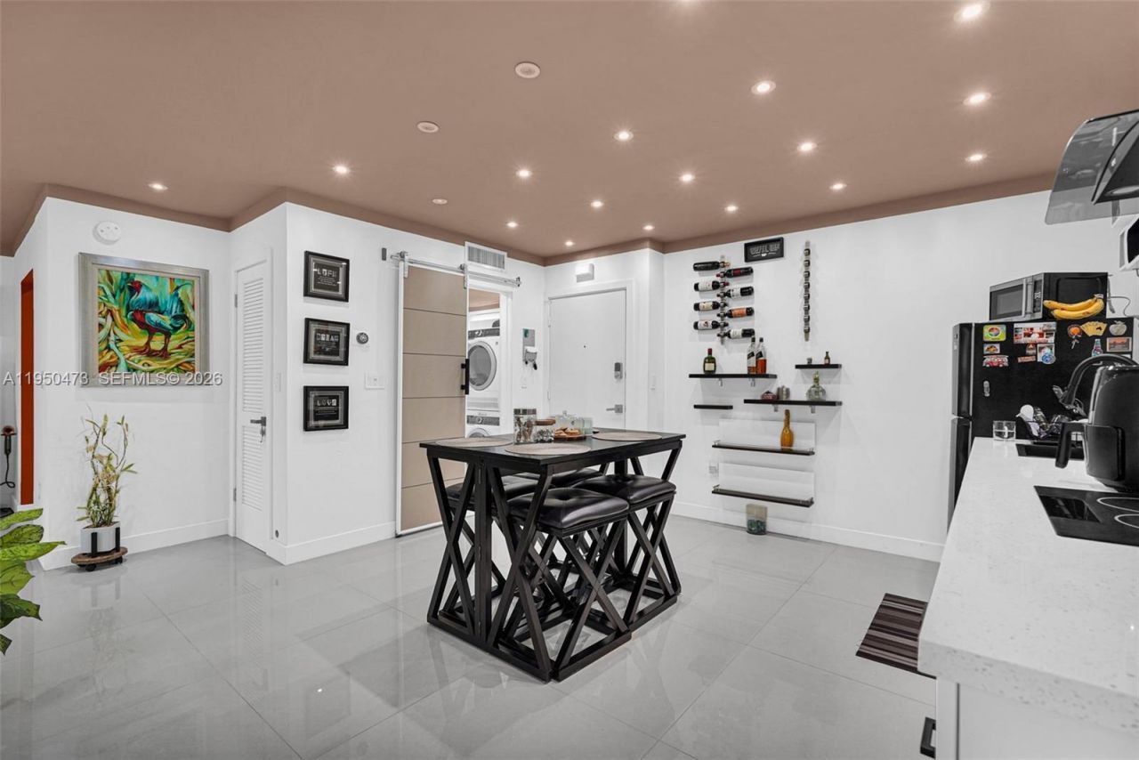 7401 SW 82nd St, Unit 202S, Miami, FL 33143 Photo