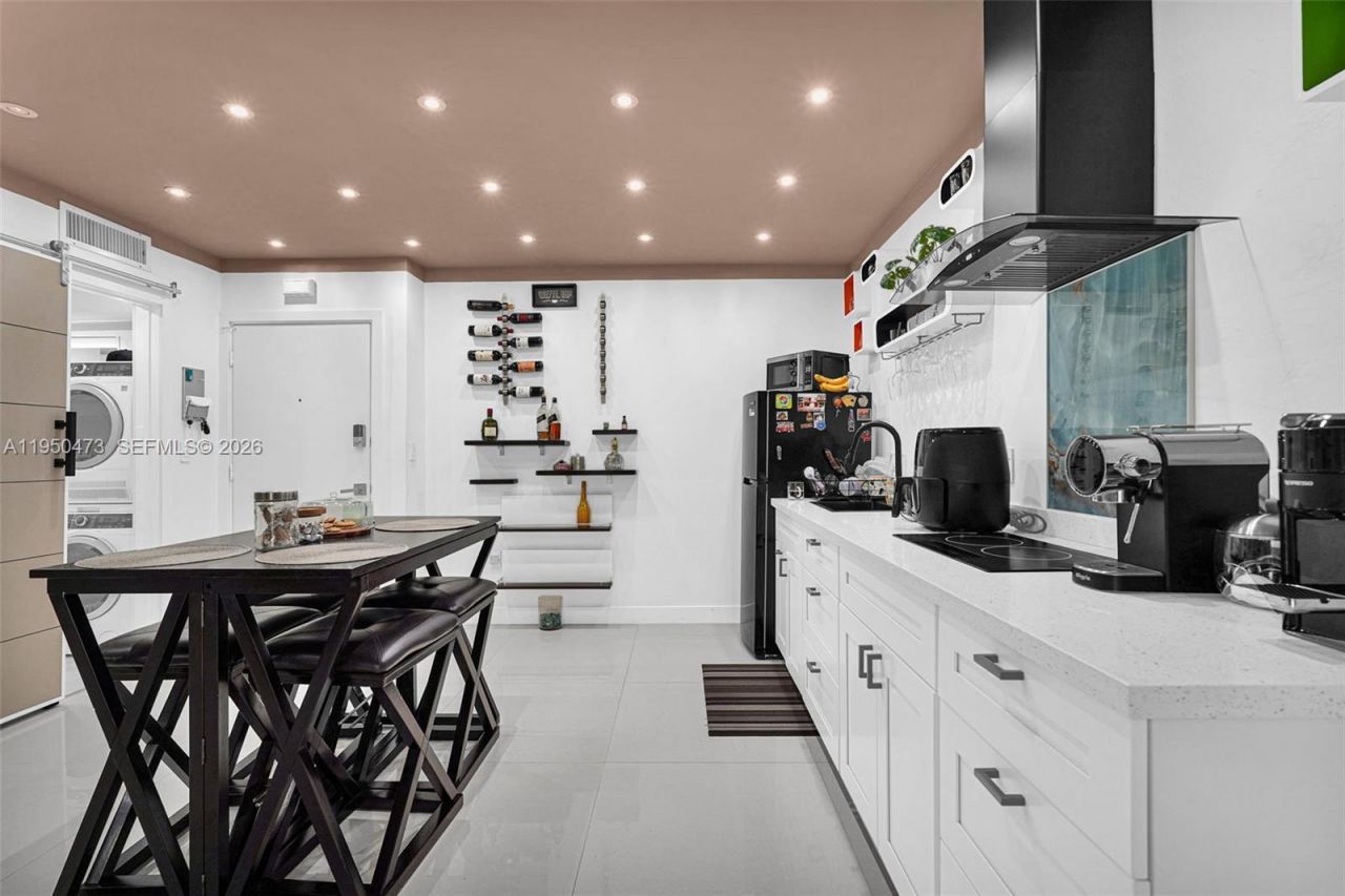 7401 SW 82nd St, Unit 202S, Miami, FL 33143 Photo