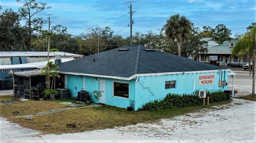 415 S Main St. , La Belle, FL 33935 Photo