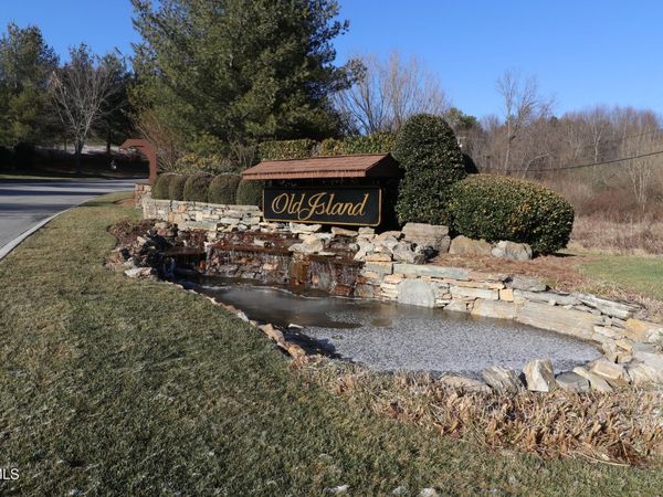 231 Old Island Trail, Kingsport, TN 37664