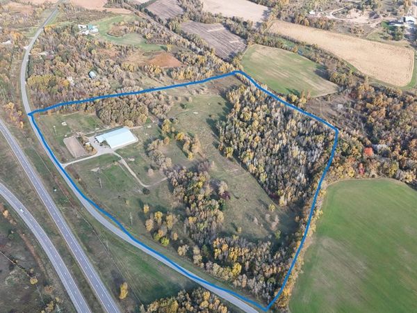 31572 collegeville Road, Saint Joseph, MN 56374