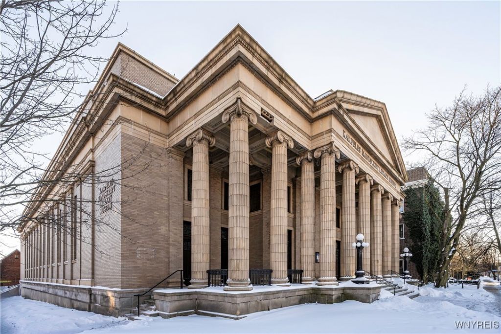 220 North Street, Buffalo, NY 14201 Main Photo