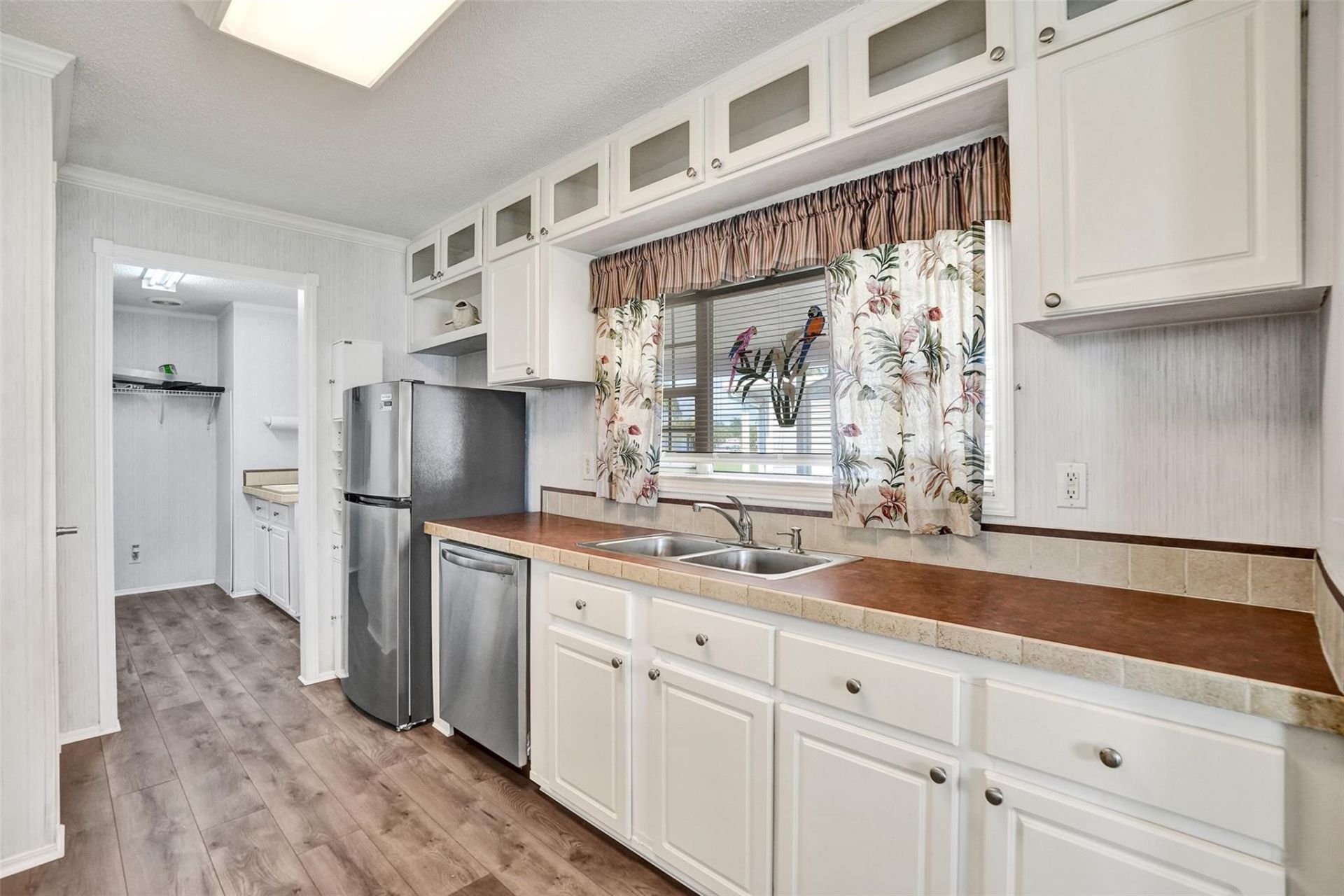 8601 SW 21st Court, Davie, FL 33324 Photo