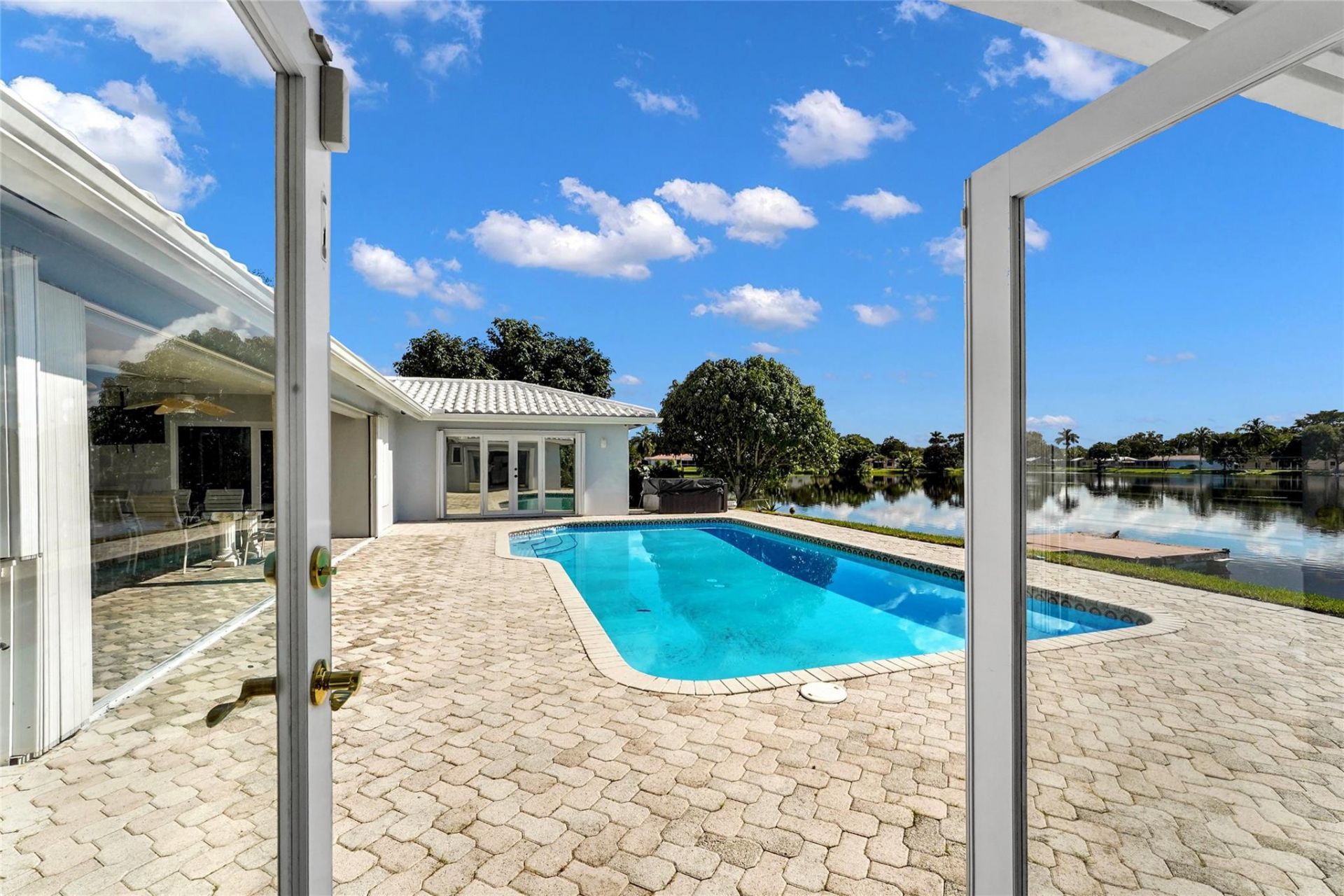 7130 SW 9th Street, Plantation, FL 33317 Photo