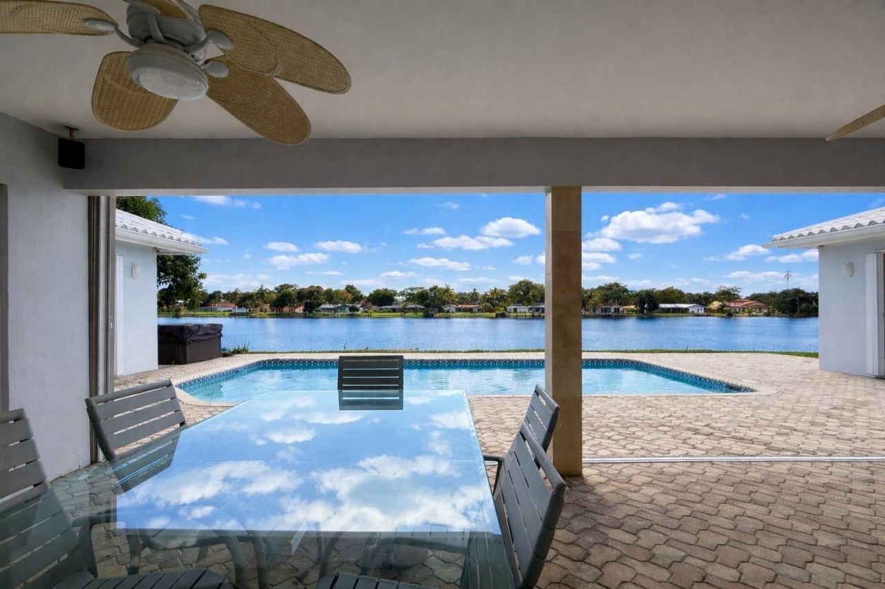 7130 SW 9th Street, Plantation, FL 33317 Photo