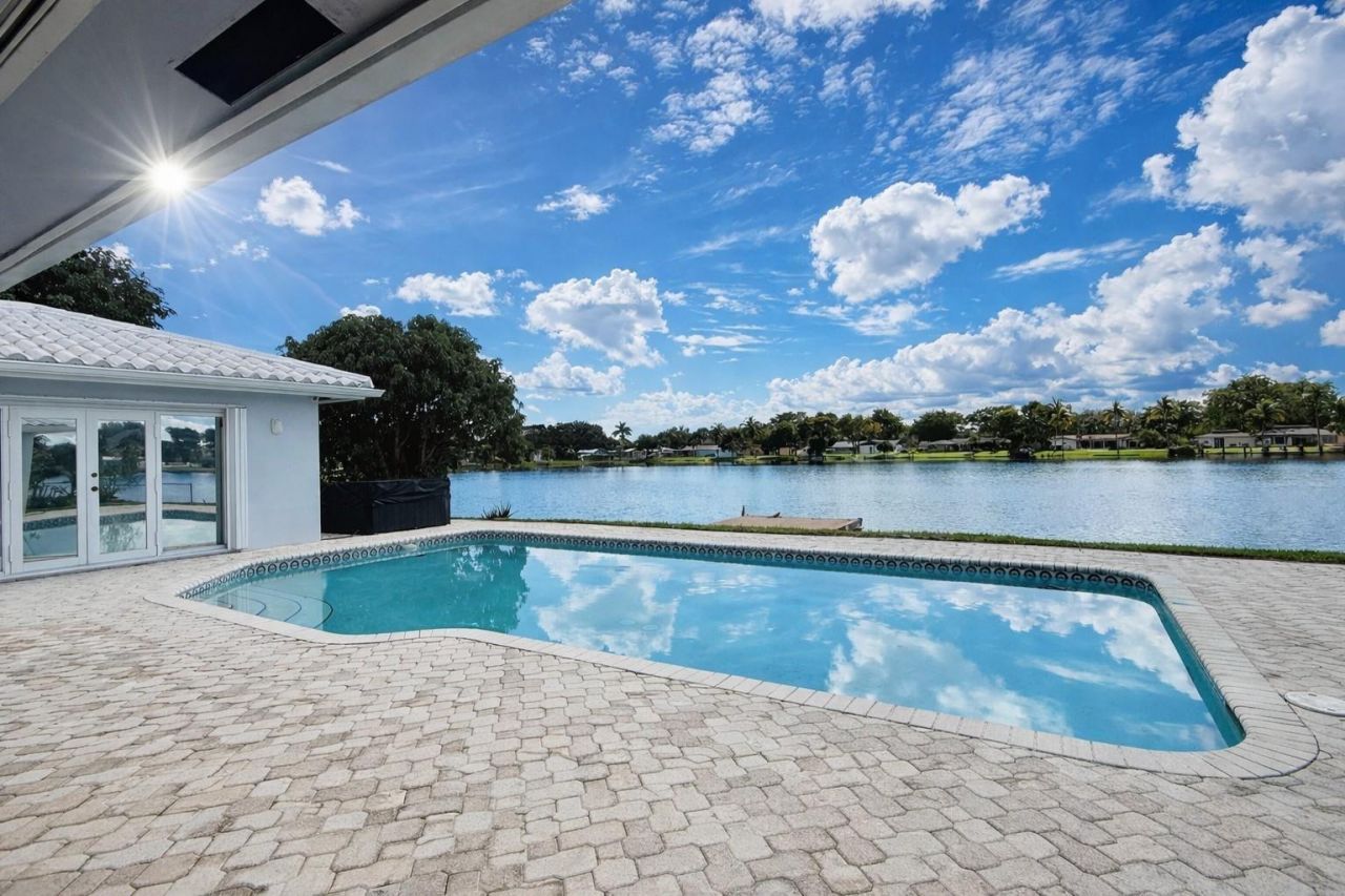 7130 SW 9th Street, Plantation, FL 33317 Photo