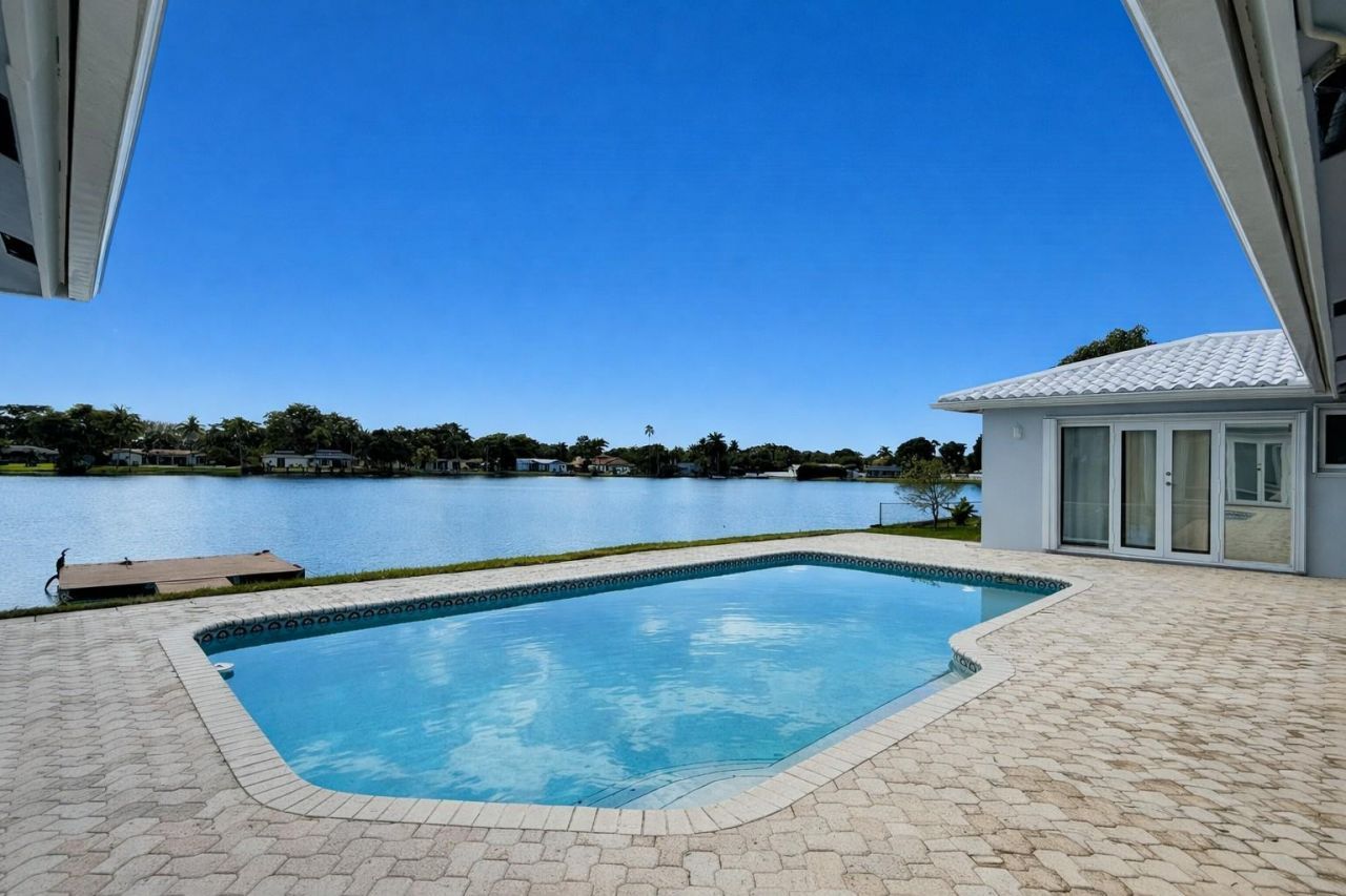 7130 SW 9th Street, Plantation, FL 33317 Photo