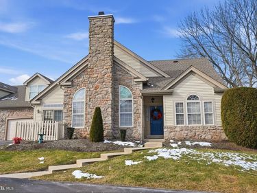 9 LEGACY OAKS DRIVE, RICHBORO, PA 18954