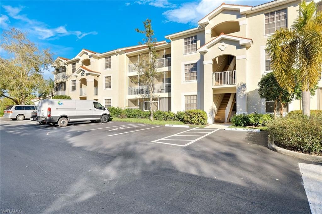 4610 Saint Croix Ln, Unit 1027, Naples, FL 34109 Photo
