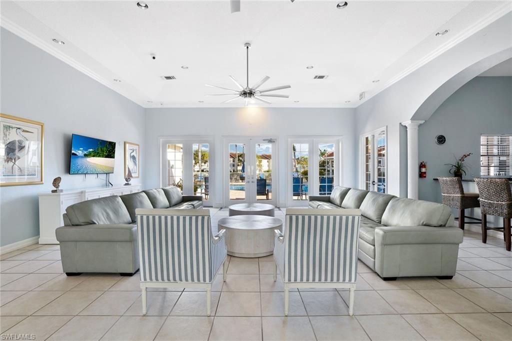 4610 Saint Croix Ln, Unit 1027, Naples, FL 34109 Photo