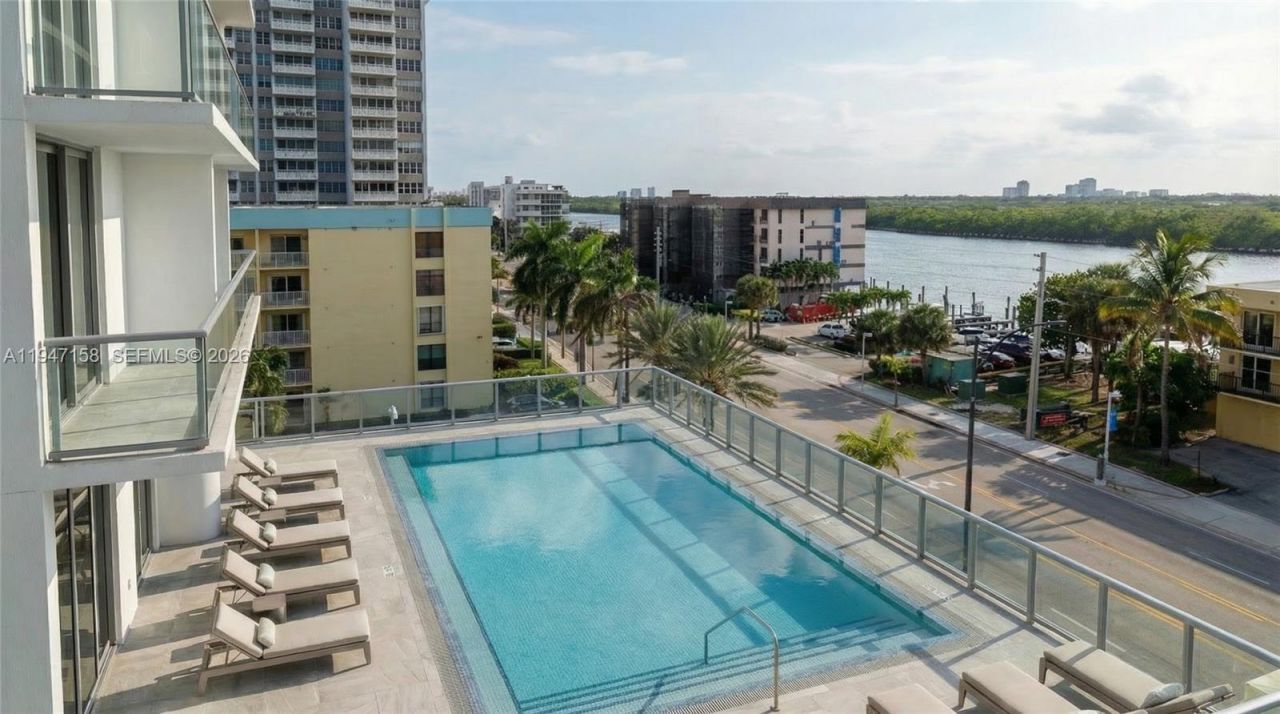 3319 N Ocean Drive , Unit 609, Hollywood, FL 33019 Photo