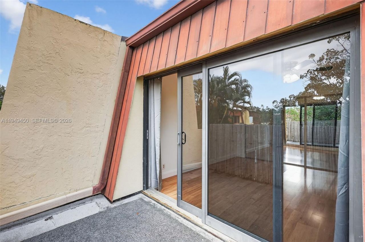 3516 Gardens East Dr, Unit A, Palm Beach Gardens, FL 33410 Photo