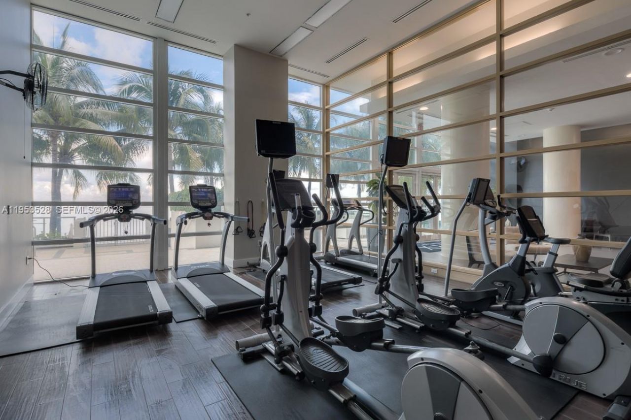 665 NE 25th St, Unit 2202, Miami, FL 33137 Photo