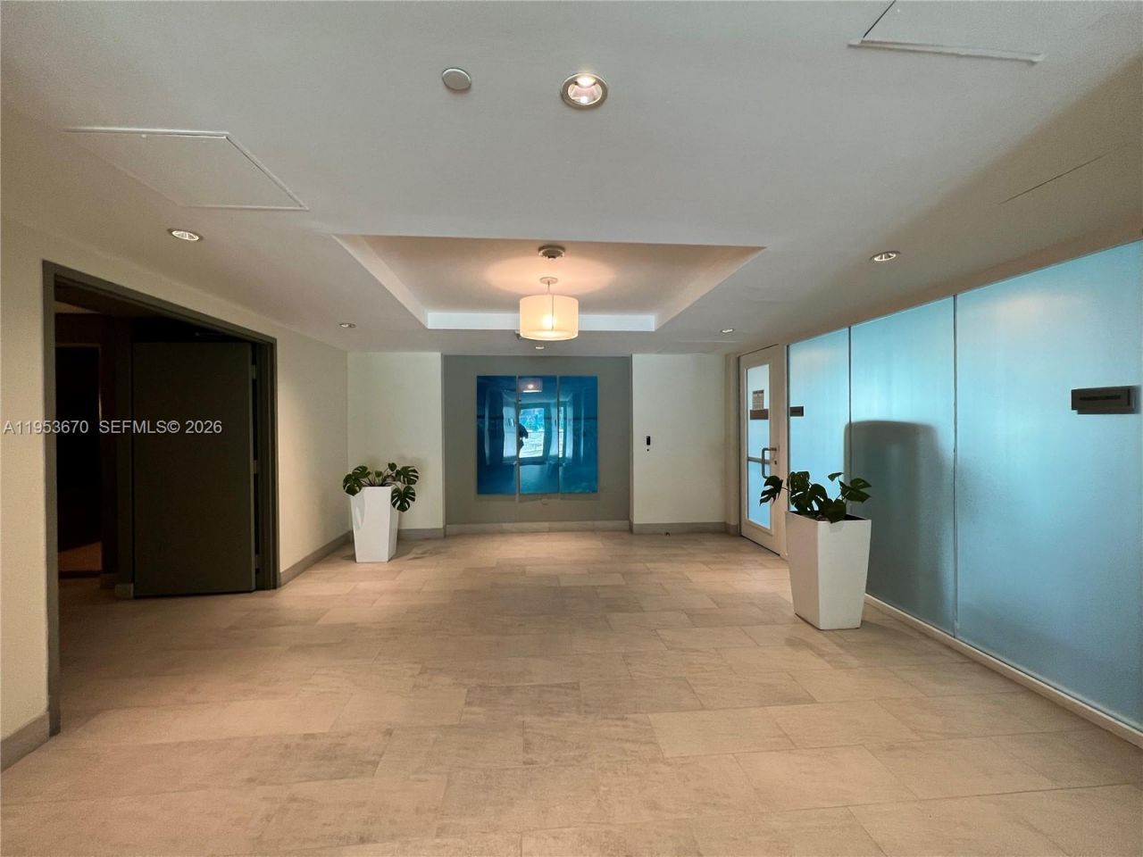 951 Brickell Ave, Unit 3304, Miami, FL 33131 Photo