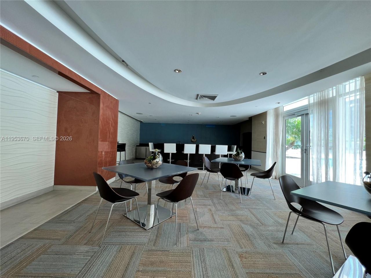 951 Brickell Ave, Unit 3304, Miami, FL 33131 Photo