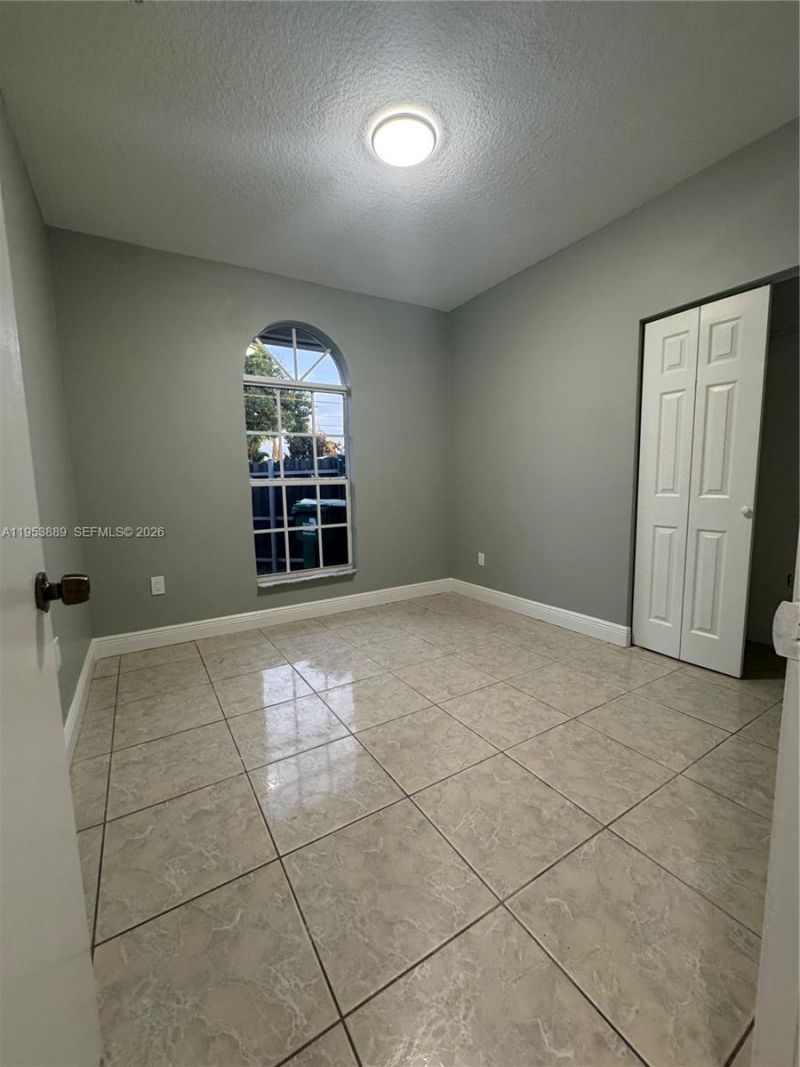 601 NW 97th St, Unit 601, Miami, FL 33150 Photo