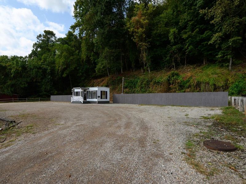 280 W Main Street, Pomeroy, OH 45769 Photo 10