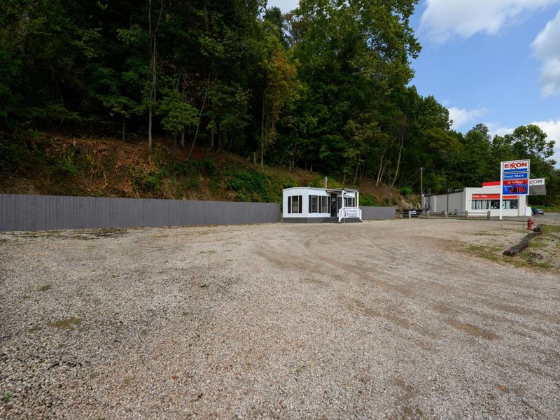 280 W Main Street, Pomeroy, OH 45769 Photo 9