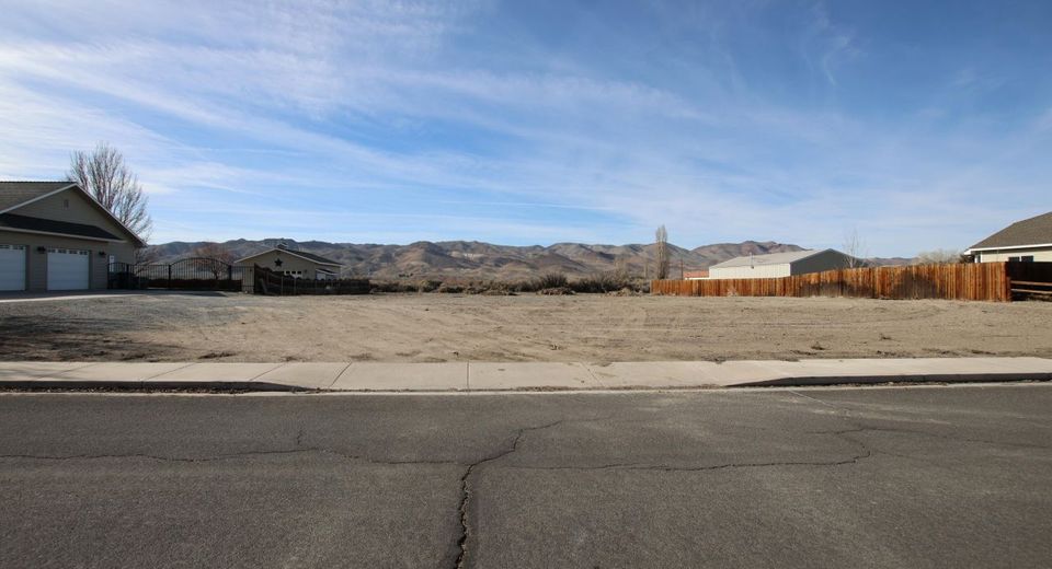 21 Jacob Road, Yerington, NV 89447 Photo
