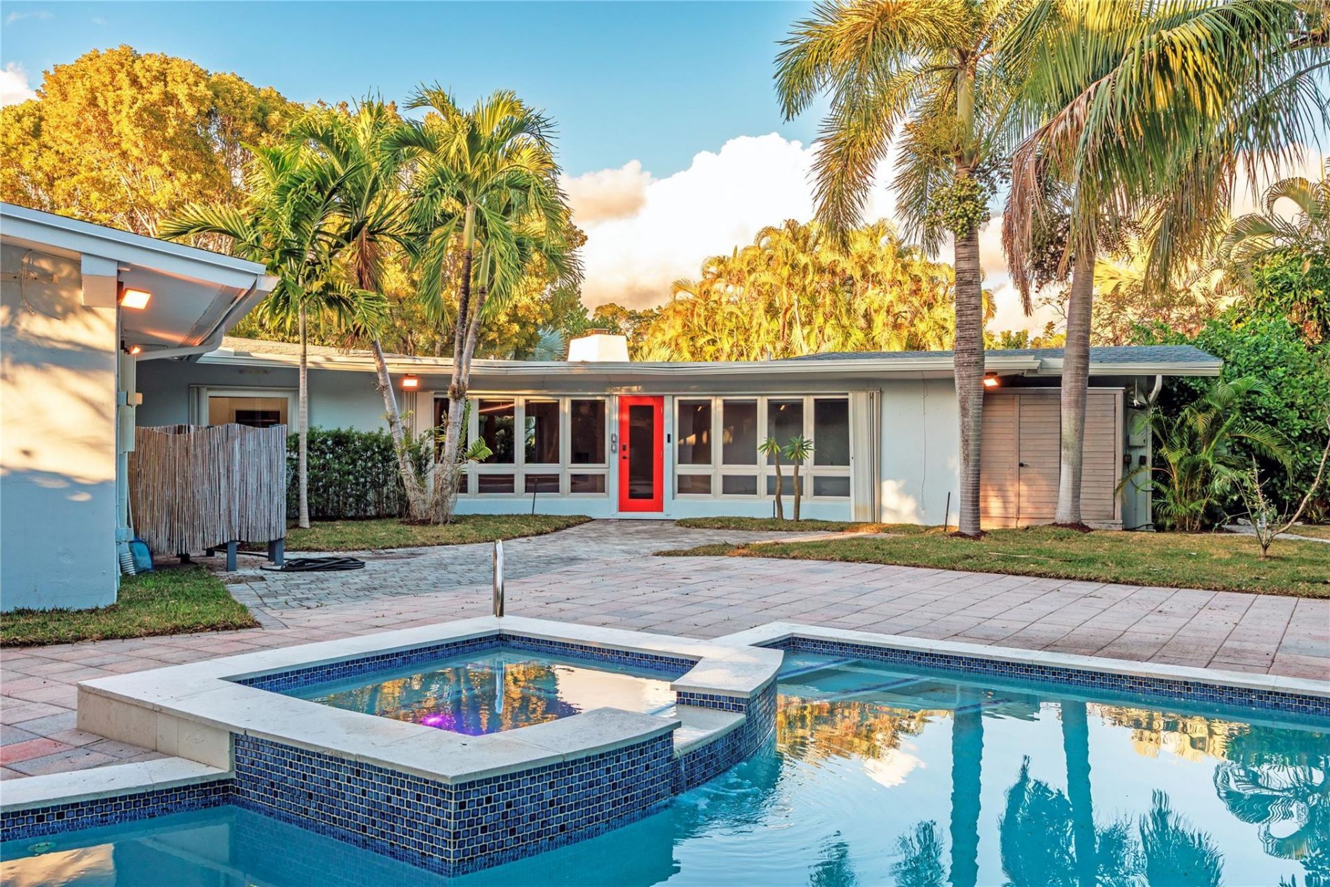 2614 NE 15th Street, Fort Lauderdale, FL 33304 Photo