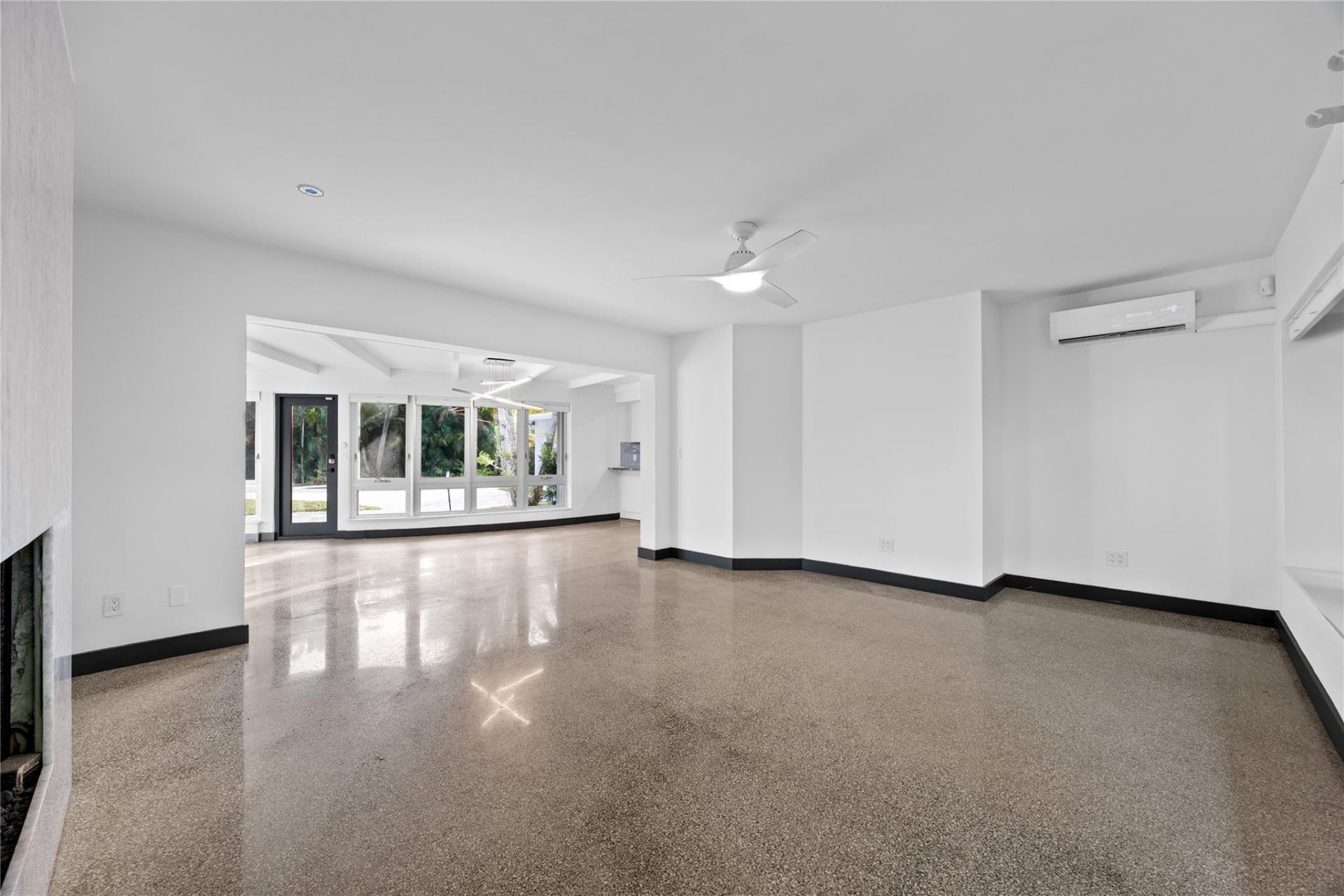 2614 NE 15th Street, Fort Lauderdale, FL 33304 Photo