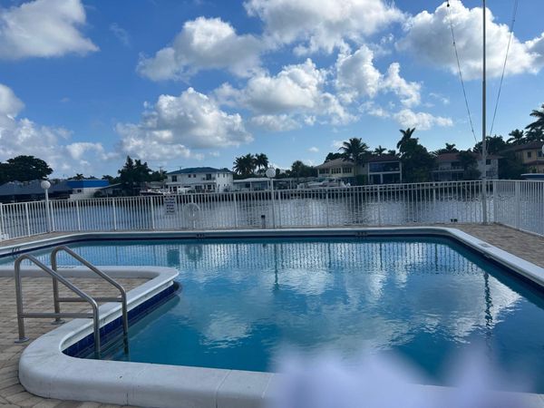 3100 NE 49th St, Unit PH06, Fort Lauderdale, FL 33308