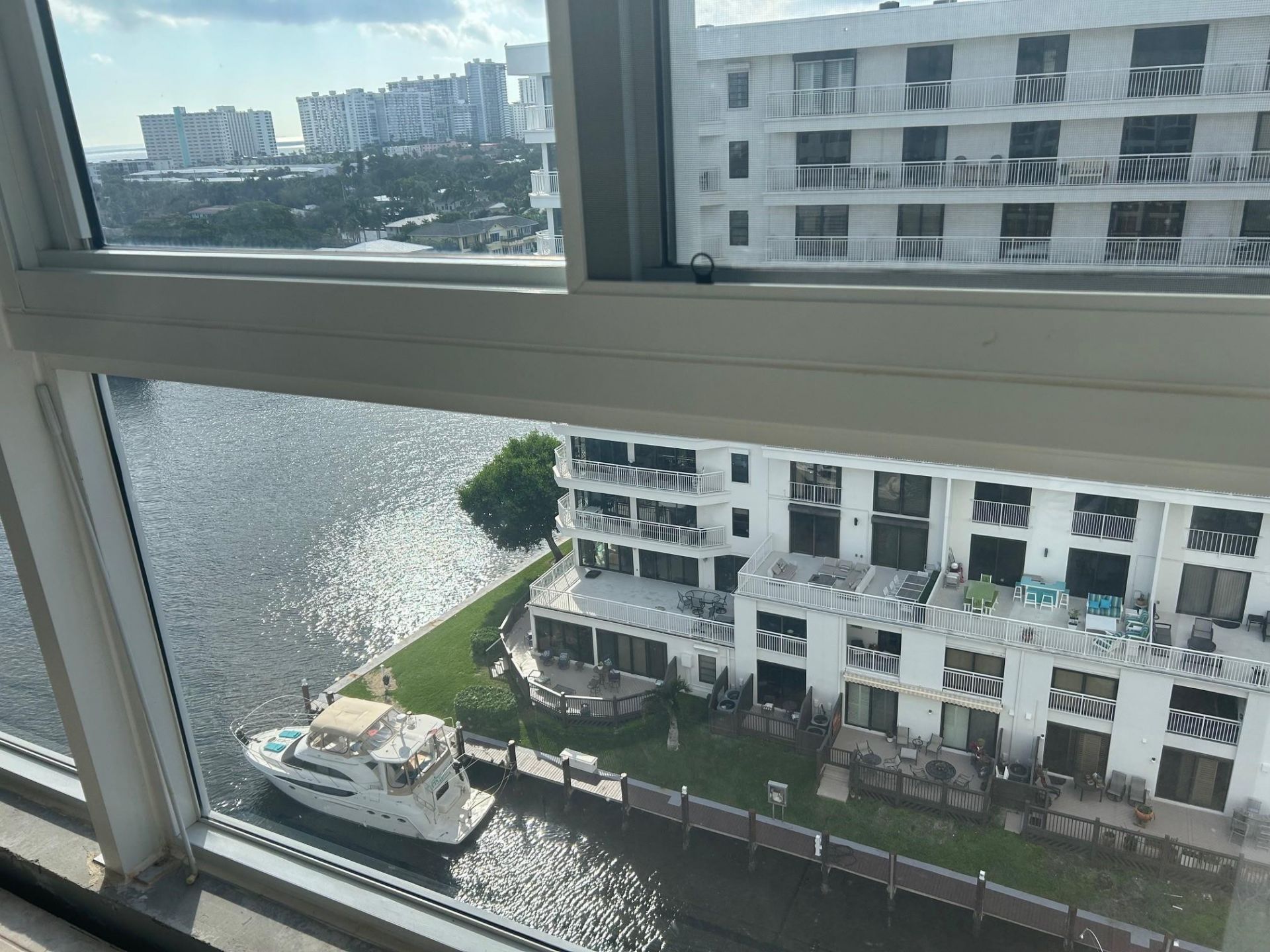 3100 NE 49th Street, Unit PH06, Fort Lauderdale, FL 33308 Photo