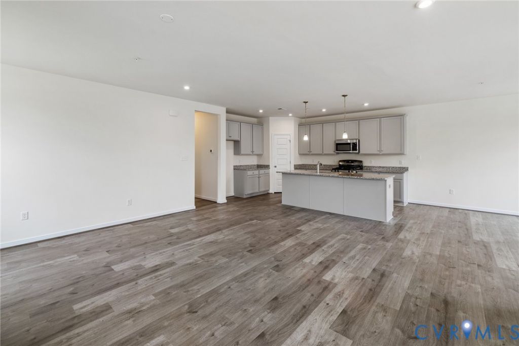 5313 Twisting Vine Lane Glen Allen, VA 23059