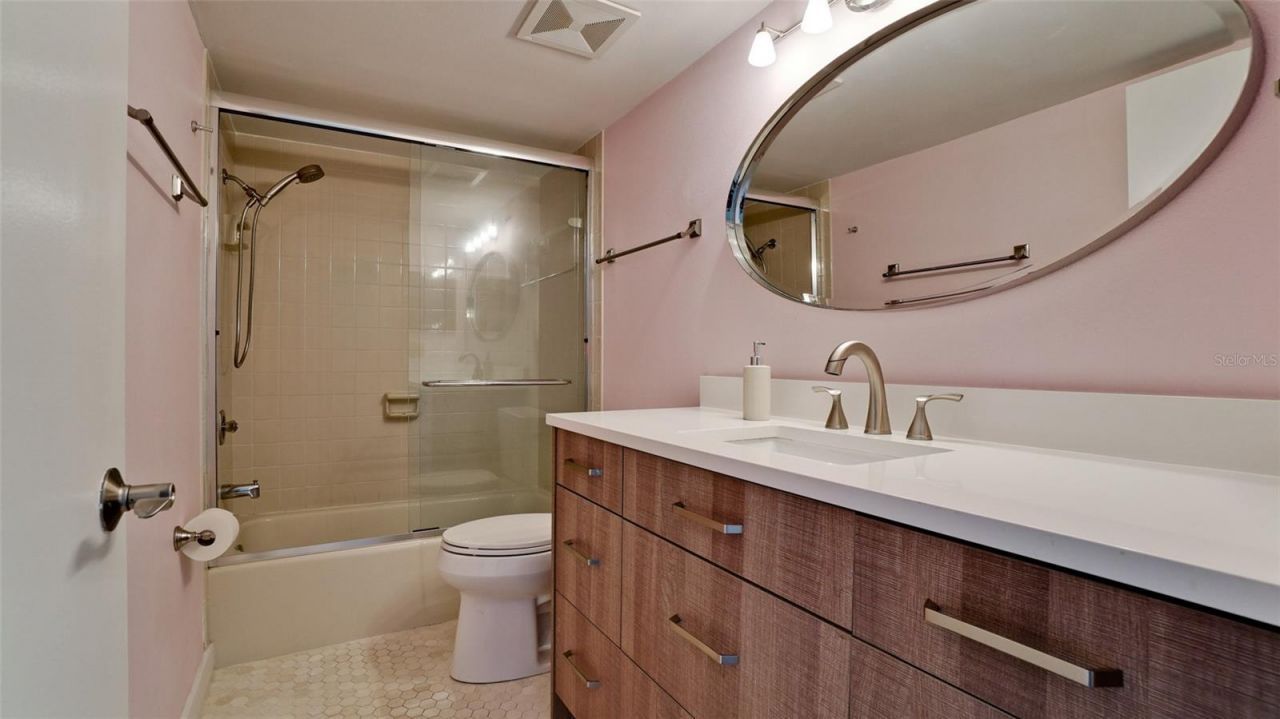 7000 Gulf Drive, Unit 115, Holmes Beach, FL 34217 Photo