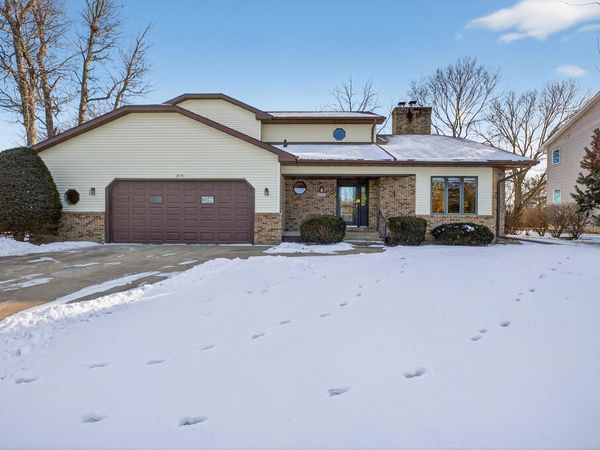 2151 Grand Boulevard, Waterloo, IA 50701