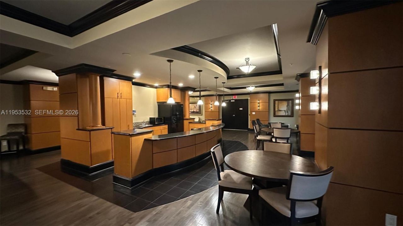 3001 NE 185th St , Unit 119, Aventura, FL 33180 Photo