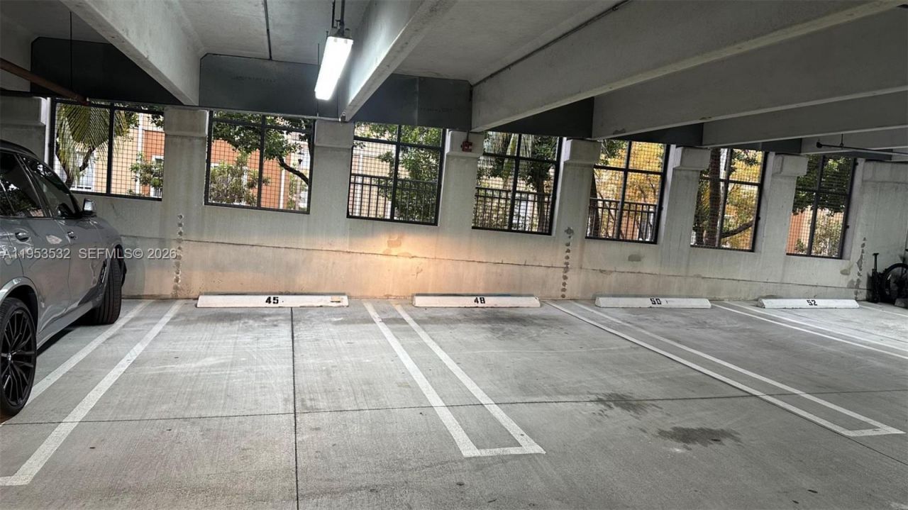 3001 NE 185th St , Unit 119, Aventura, FL 33180 Photo